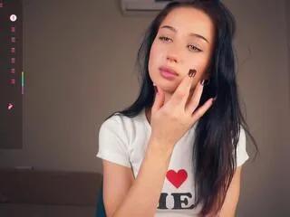 lisa_budinich — Freechat on Flirt4Free