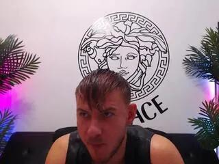 marco_riciardo — Freechat on Flirt4Free