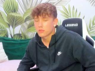 matthew_bieber on Flirt4Free 