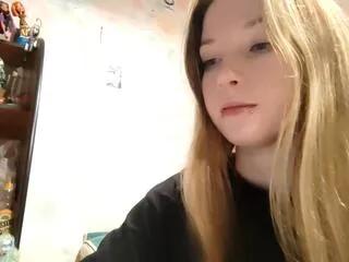 nina_winford on Flirt4Free 