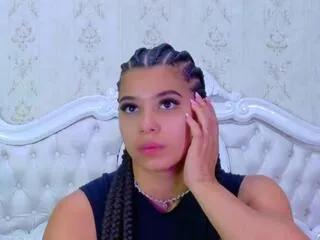 tiara_rosse — Freechat on Flirt4Free