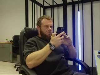 tommy_burnz on Flirt4Free 