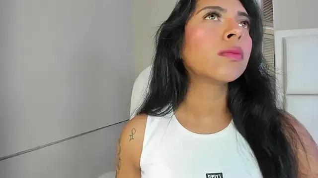 _BunnyNaugthy — Sexy Striptease