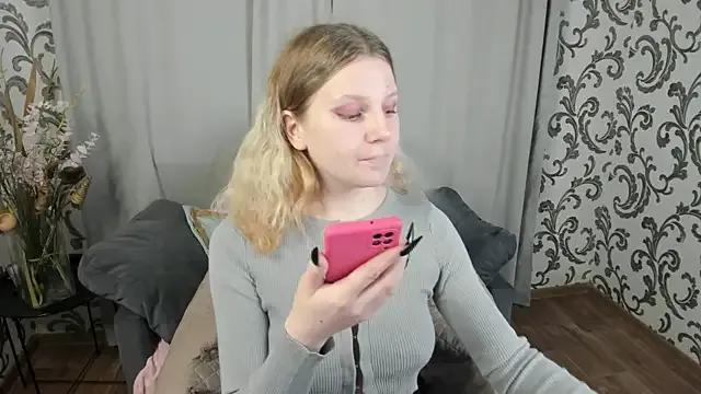 _Velvet_peach_ — Have a nice weekend!