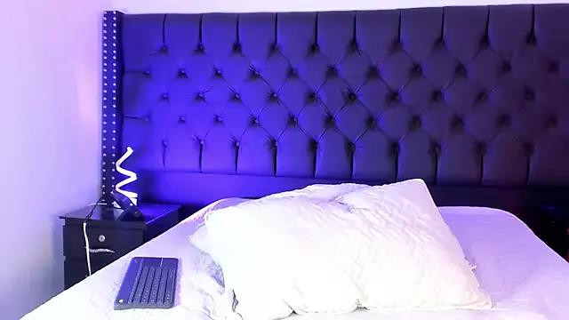 AdharaSweet1_ on StripChat 