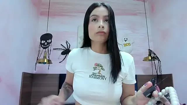 AnneDixie on StripChat 