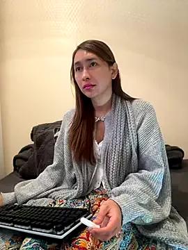 Asian_ladyboy2025 on StripChat 