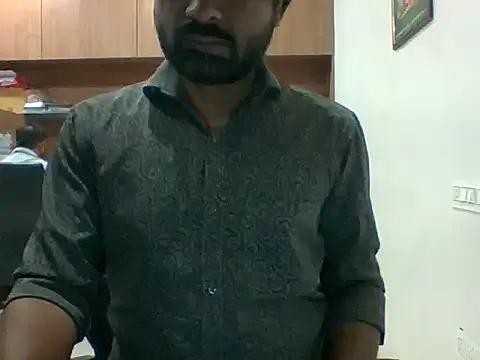 autophile-indian — nude play dick in live public show