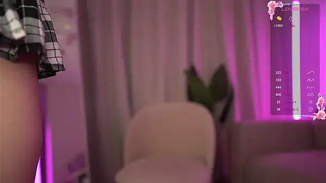 avroramey — Playing with boobs