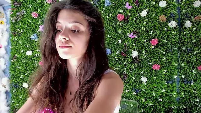 BabyAylin on StripChat 