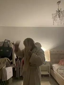 StripChat blissdimicco is Freechat blissdimicco — Pussy play n fuk with 8 inch