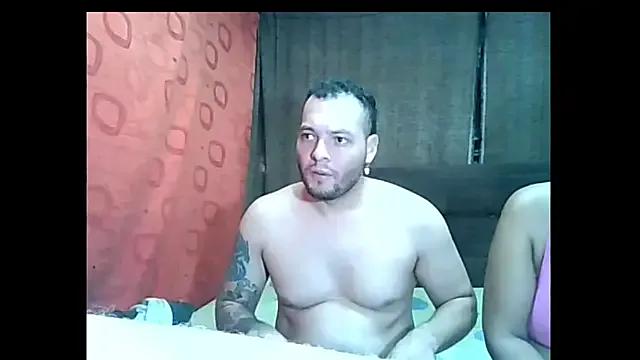 Bonnie_and_wizkhal on StripChat 