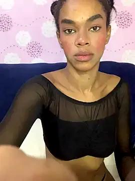 Cammgirlmii on StripChat 