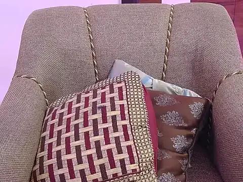 cute_zaraa — Erotic Dance 10 min..