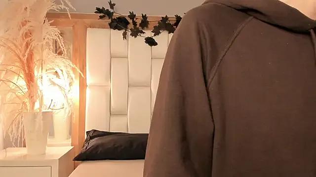 Daphne_And_Roger — Rub your clitoris while we fuck you