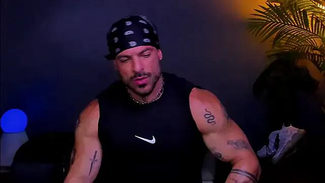 dennis_cox1 on StripChat 