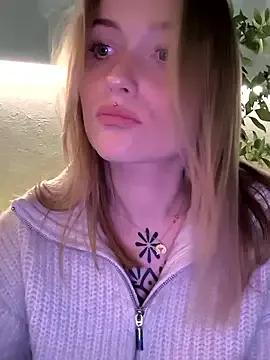 Goldi159 — Show boobs 