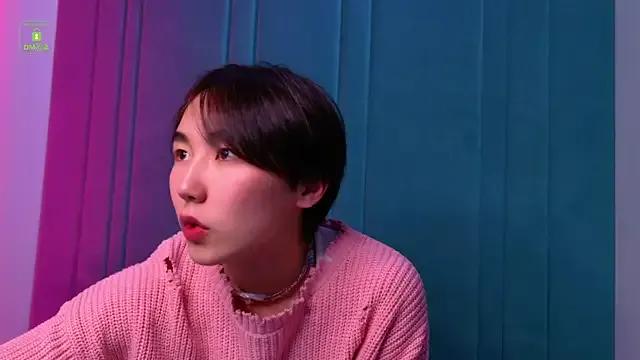 HeejinWang on StripChat 