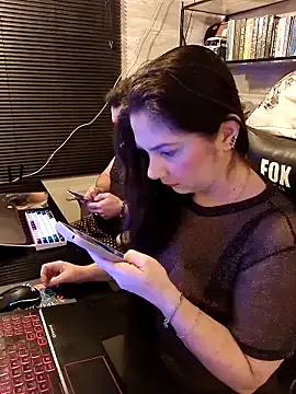 Hey-Hot — Cum show