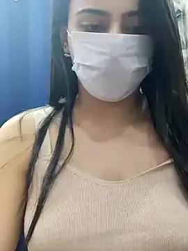 Ivymybae — Striptease and shower