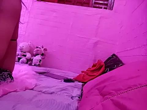 Kellye_hotTs on StripChat 