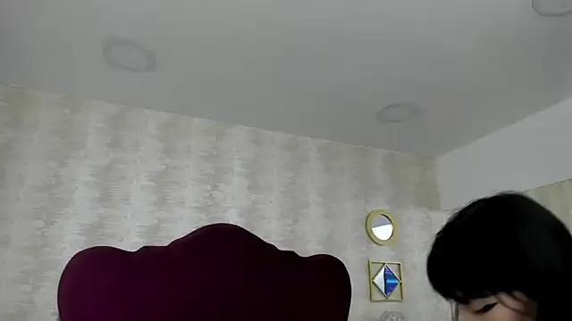 LaylaaDoll on StripChat 