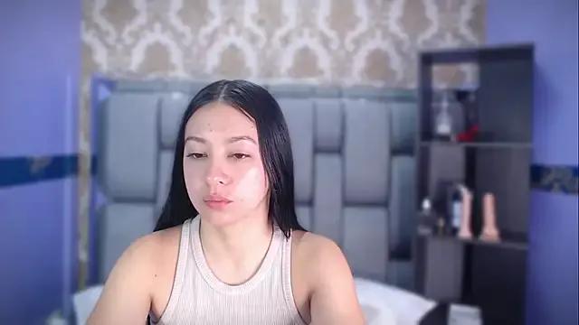 Lila_Pinky on StripChat 