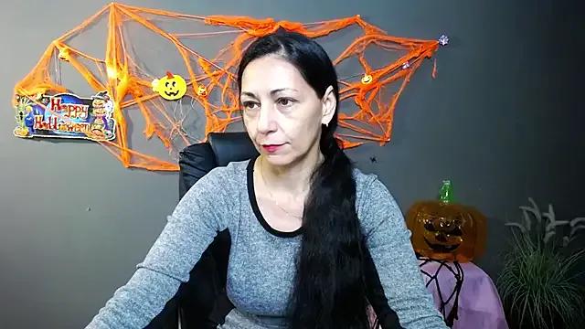 LiluGrants on StripChat 