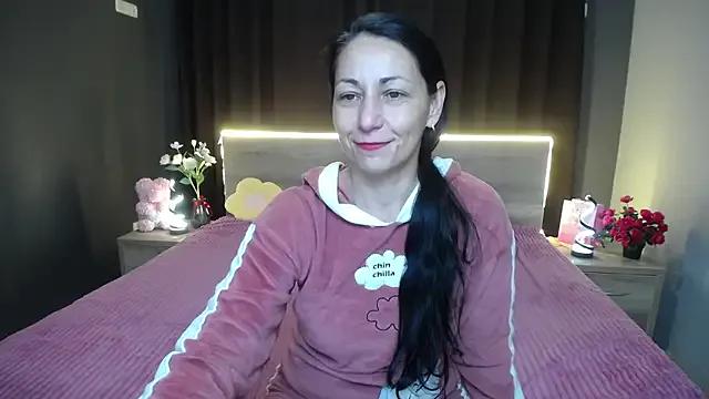 LiluGrants on StripChat 