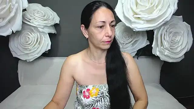 LiluGrants on StripChat 