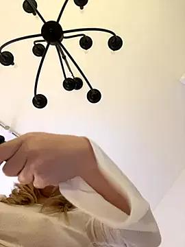 StripChat Little_Forest_ELF is Freechat Little_Forest_ELF — Make me wet take off dress