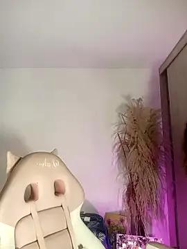 lovely_kitt — Freechat on StripChat