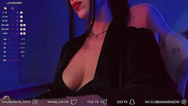 Mamiemeow on StripChat 