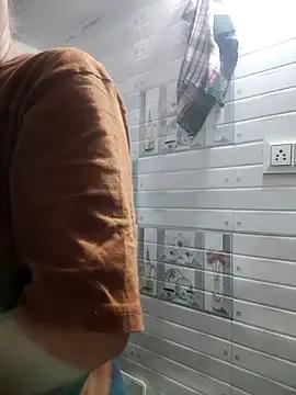 meenu_bhabhi547 on StripChat 