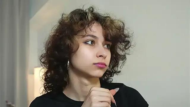 MimiLicks on StripChat 