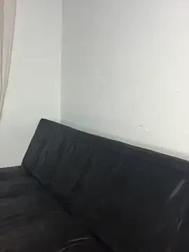 mirallesandbig — kiss hot