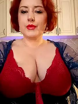 mom4you on StripChat 