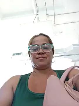 natally_ross21 on StripChat 