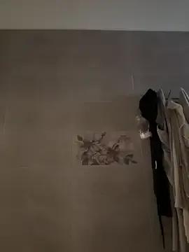 NicollleDiamondd — Make me feel you !!!