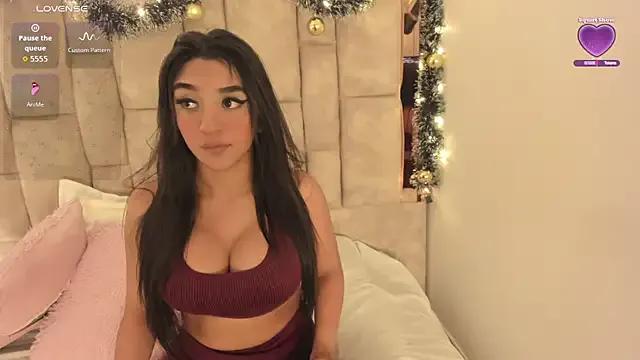 StripChat Oliviaa_Evans is Freechat Oliviaa_Evans — play with dildo 5 min