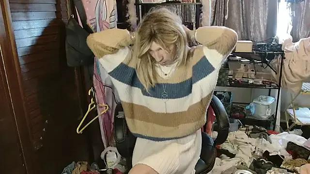 StripChat Ombeline1 is Freechat Ombeline1 — flogging clothe line 10 x