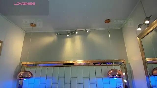 Palmer-Foster — PUT MY PLUG ANAL IN MY LITTLE ASS!!