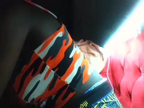 Princess_Tamara — ocean squirt and cumshows