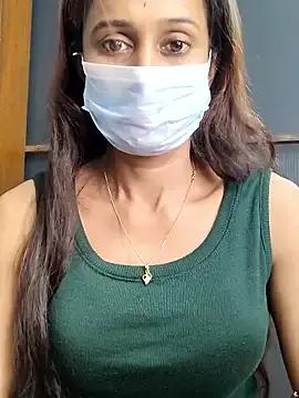 Saharaa on StripChat 