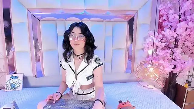 SaraMartini1 on StripChat 