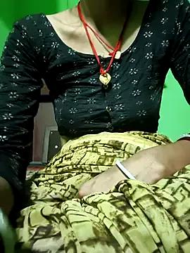 Sexy-Mahi999 — Freechat on StripChat