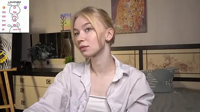 ShanelTunon — Freechat on StripChat