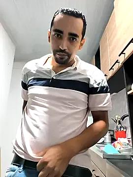 stivenlujan69 — tople+lick bigboobs