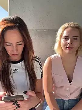 StripChat SweetAlegra_ is Group SweetAlegra_ — Boobs Out Both & rub pussys