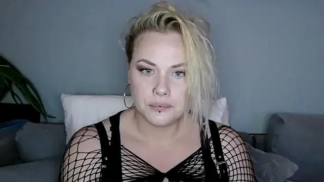 sweetsinzz — Who is the first to say hi?